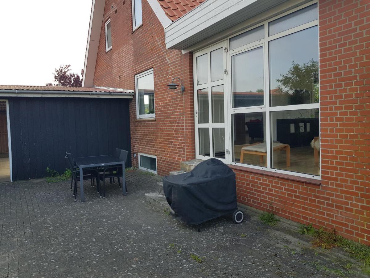Hus Til Stor Familie Villa Bredebro Exterior photo